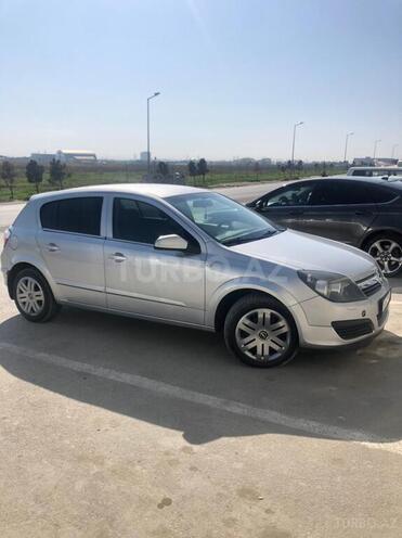 Opel Astra 2006, 210,000 km - 1.3 л - Bakı