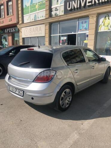 Opel Astra 2006, 210,000 km - 1.3 л - Bakı