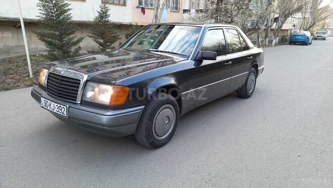 Mercedes E 250 1991, 321,011 km - 2.5 l - Sumqayıt