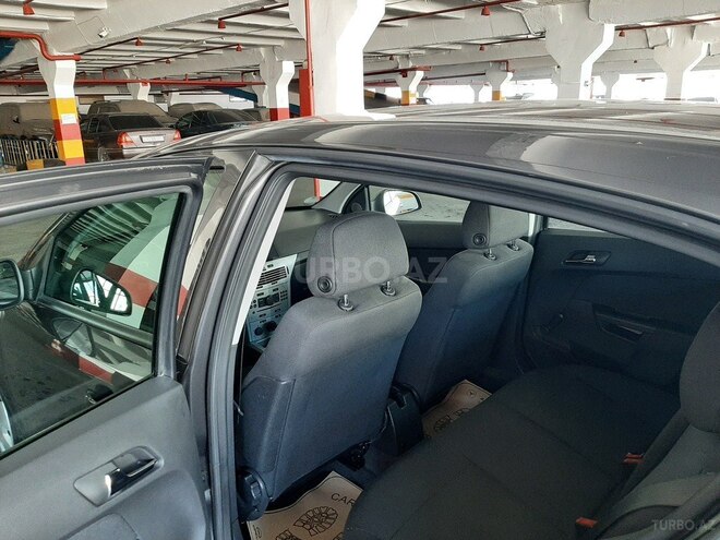 Opel Astra 2009, 198,000 km - 1.4 l - Bakı