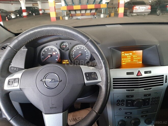 Opel Astra 2009, 198,000 km - 1.4 l - Bakı