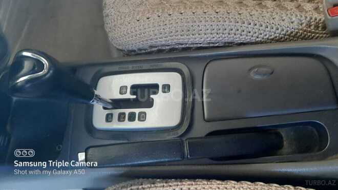 Hyundai Sonata 2004, 325,897 km - 2.4 l - Saatlı