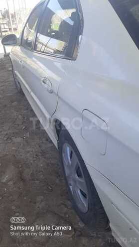 Hyundai Sonata 2004, 325,897 km - 2.4 l - Saatlı