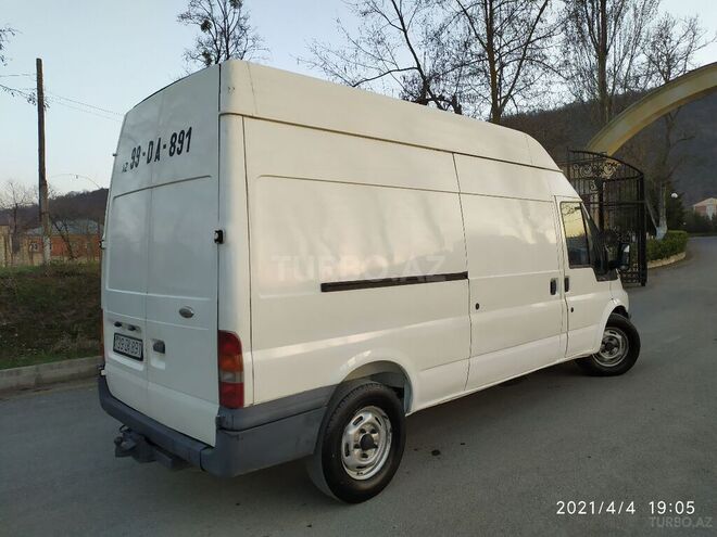 Ford Transit 2004, 380,000 km - 2.4 l - Qusar