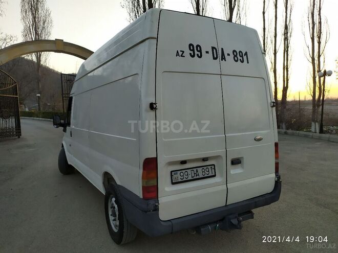 Ford Transit 2004, 380,000 km - 2.4 l - Qusar