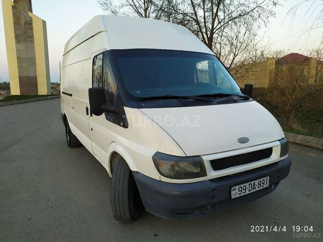Ford Transit 2004, 380,000 km - 2.4 l - Qusar