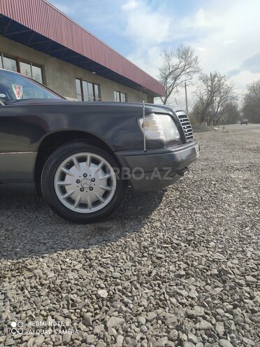 Mercedes E 220 1993, 538,000 km - 2.2 л - Oğuz