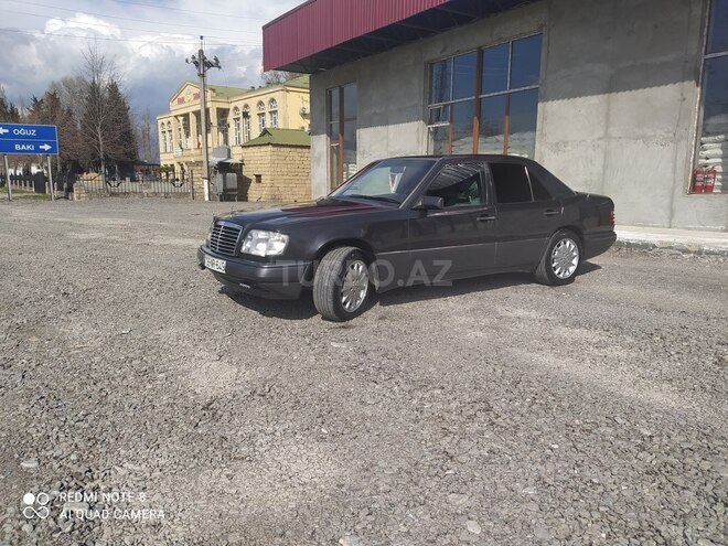 Mercedes E 220 1993, 538,000 km - 2.2 л - Oğuz