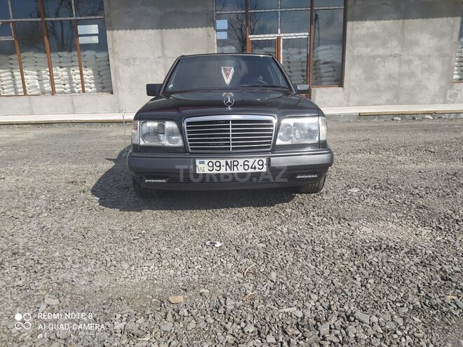Mercedes E 220 1993, 538,000 km - 2.2 л - Oğuz