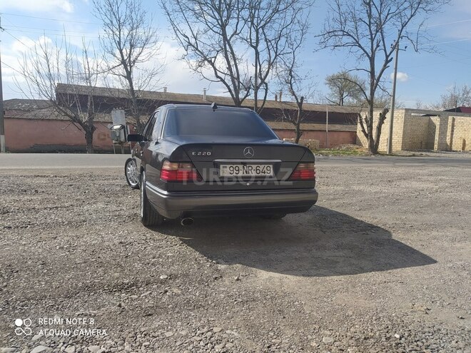 Mercedes E 220 1993, 538,000 km - 2.2 л - Oğuz