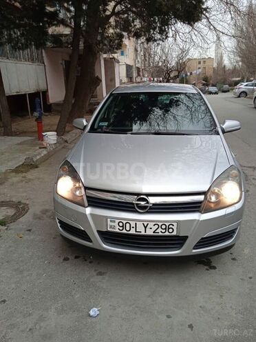 Opel Astra 2006, 209,000 km - 1.3 л - Bakı
