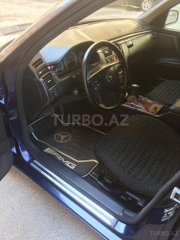 Mercedes E 220 2001, 278,517 km - 2.2 l - Bərdə