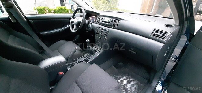 Toyota Corolla 2006, 213,000 km - 1.4 л - Bakı
