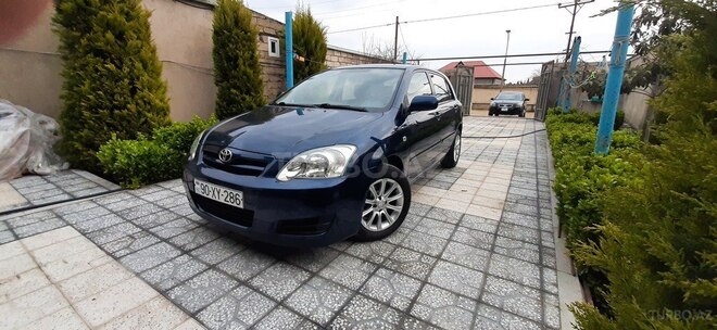 Toyota Corolla 2006, 213,000 km - 1.4 л - Bakı
