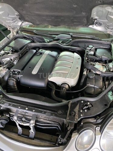 Mercedes E 220 2003, 370,000 km - 2.2 l - Bakı