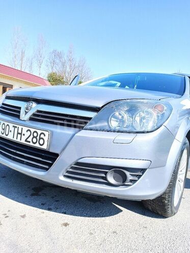 Opel Astra 2006, 296,000 km - 1.4 l - Mingəçevir