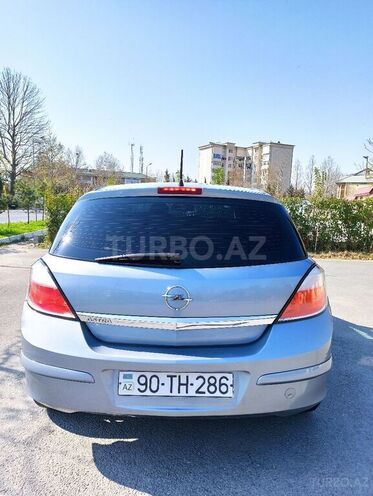 Opel Astra 2006, 296,000 km - 1.4 l - Mingəçevir