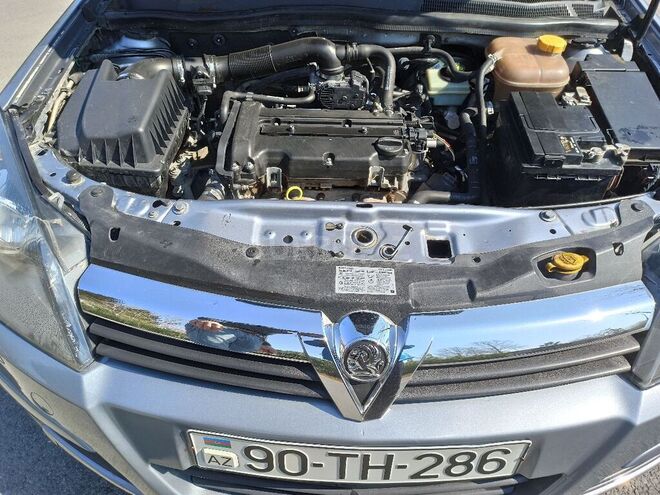 Opel Astra 2006, 296,000 km - 1.4 l - Mingəçevir