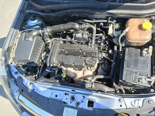 Opel Astra 2006, 296,000 km - 1.4 l - Mingəçevir