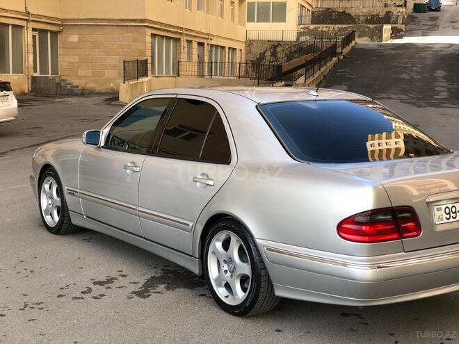 Mercedes E 280 2000, 317,000 km - 2.8 l - Bakı