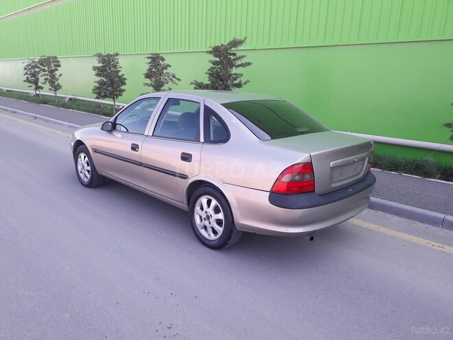Opel Vectra 1998, 294,563 km - 1.6 l - Sumqayıt