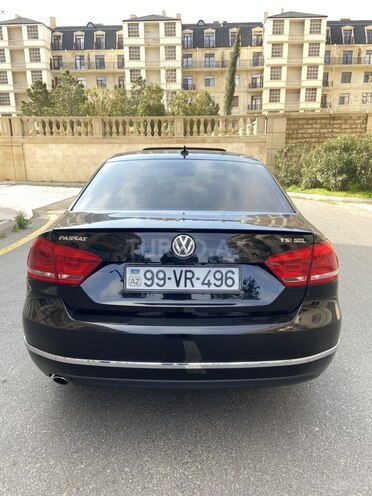 Volkswagen Passat 2014, 130,000 km - 1.8 l - Bakı