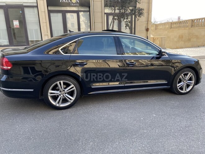 Volkswagen Passat 2014, 130,000 km - 1.8 l - Bakı
