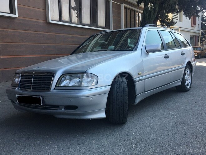 Mercedes C 200 2000, 295,000 km - 2.0 l - Bakı