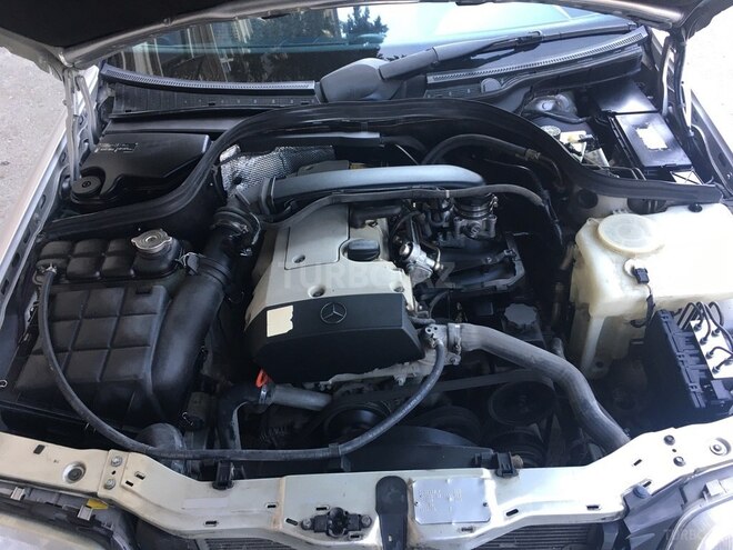 Mercedes C 200 2000, 295,000 km - 2.0 l - Bakı