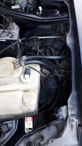 Mercedes E 270 1999, 299,000 km - 2.7 л - Ağcabədi