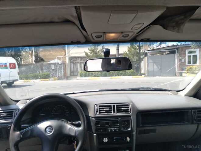 Opel Vectra 1992, 240,000 km - 2.0 л - Yevlax