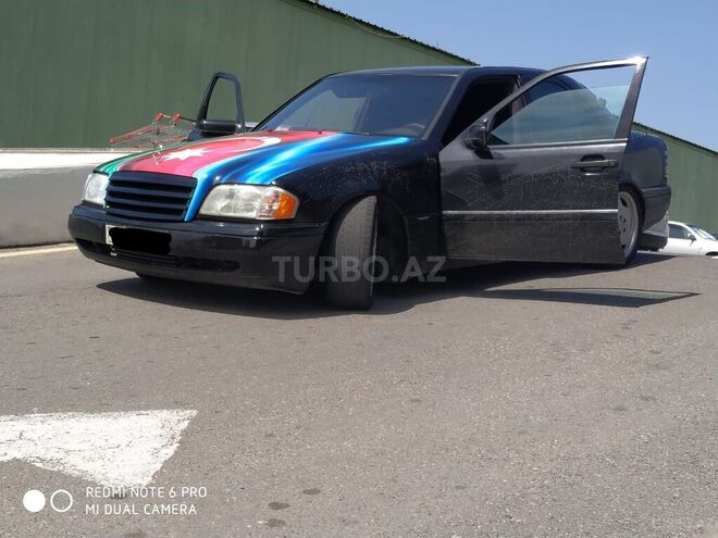 Mercedes C 200 1997, 320,141 km - 2.0 л - Bakı