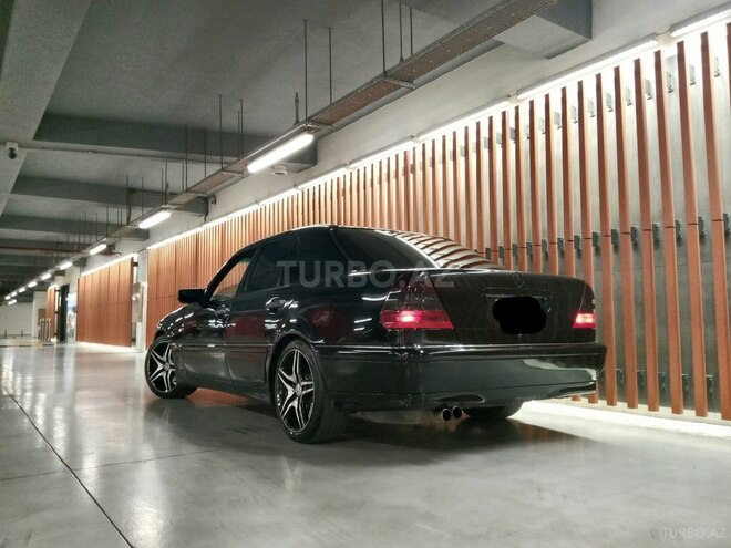 Mercedes C 230 1999, 260,000 km - 2.3 л - Gəncə