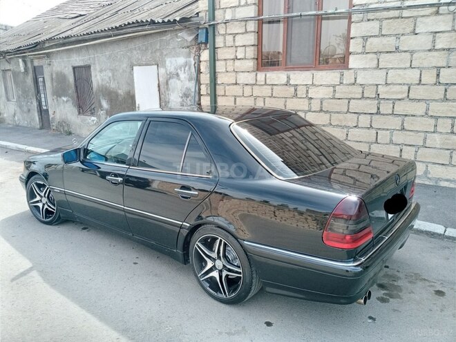 Mercedes C 230 1999, 260,000 km - 2.3 л - Gəncə
