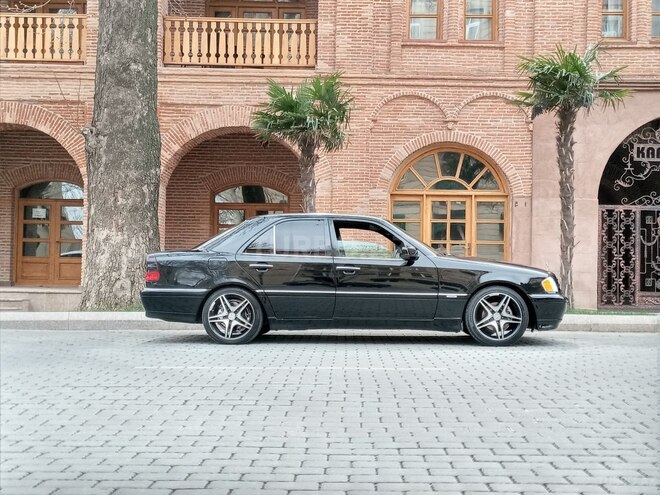 Mercedes C 230 1999, 260,000 km - 2.3 л - Gəncə