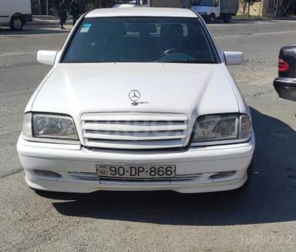 Mercedes C 180 1999, 380,000 km - 1.8 l - Bakı