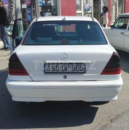 Mercedes C 180 1999, 380,000 km - 1.8 l - Bakı