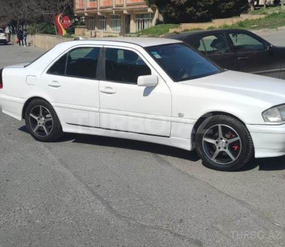 Mercedes C 180 1999, 380,000 km - 1.8 l - Bakı
