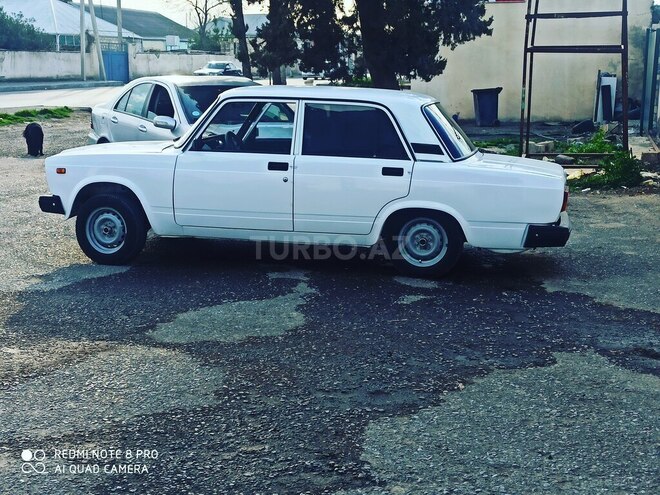 LADA (VAZ) 2107 2009, 235,000 km - 1.6 л - Bakı