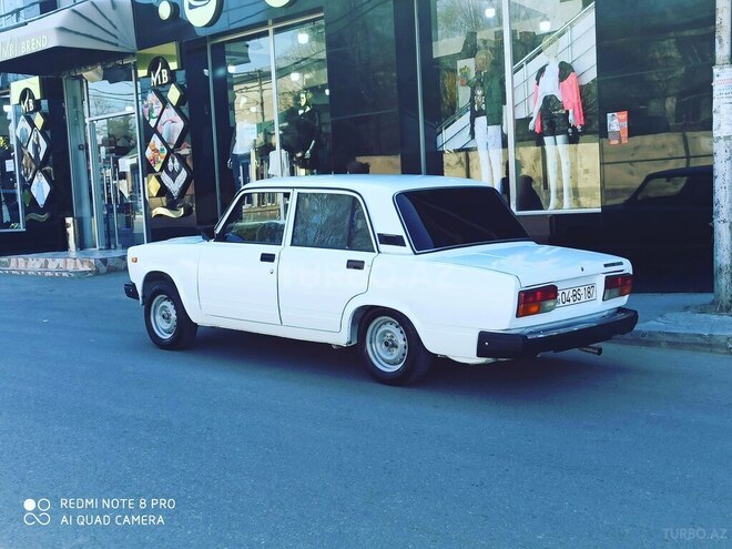 LADA (VAZ) 2107 2009, 235,000 km - 1.6 л - Bakı