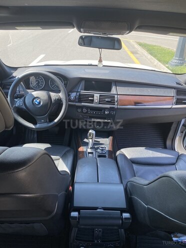 BMW X5 2010, 260,000 km - 4.8 л - Bakı