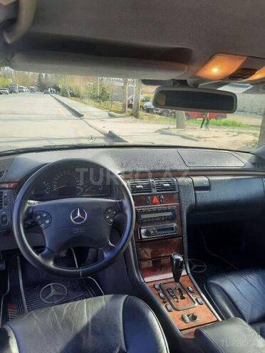 Mercedes E 240 2000, 21,500 km - 2.4 l - Mingəçevir
