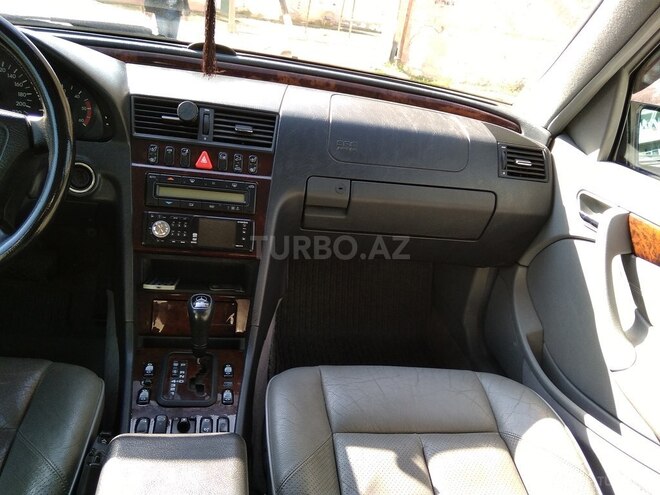 Mercedes C 220 1999, 246,000 km - 2.2 l - Sumqayıt