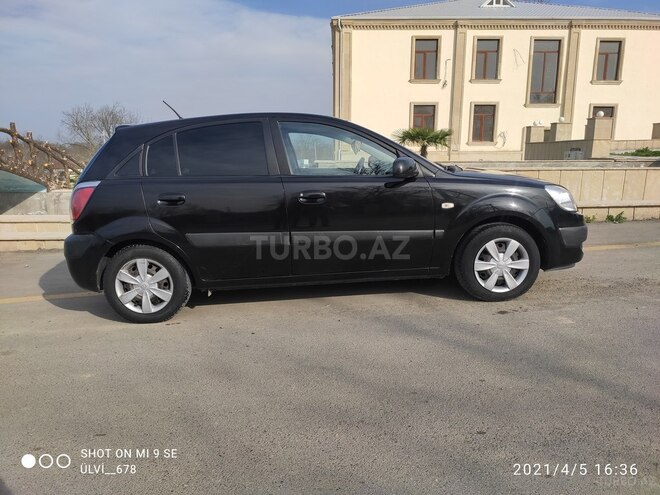 Kia Rio 2006, 250,000 km - 1.5 l - Ağdam