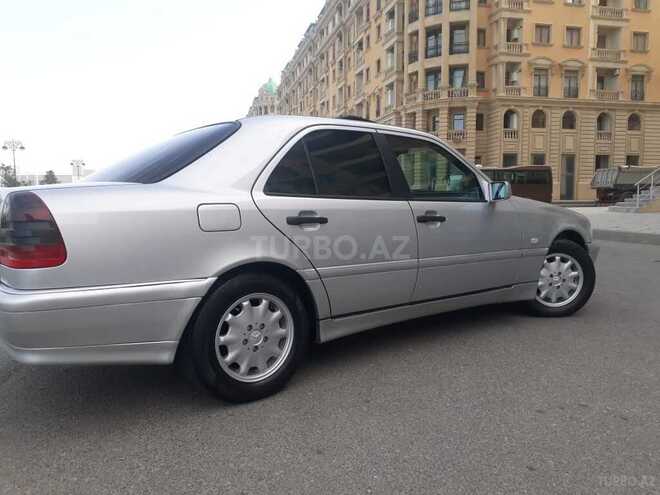 Mercedes C 220 1998, 243,794 km - 2.2 l - Sumqayıt
