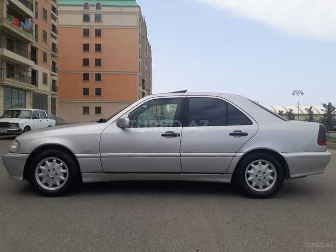 Mercedes C 220 1998, 243,794 km - 2.2 l - Sumqayıt