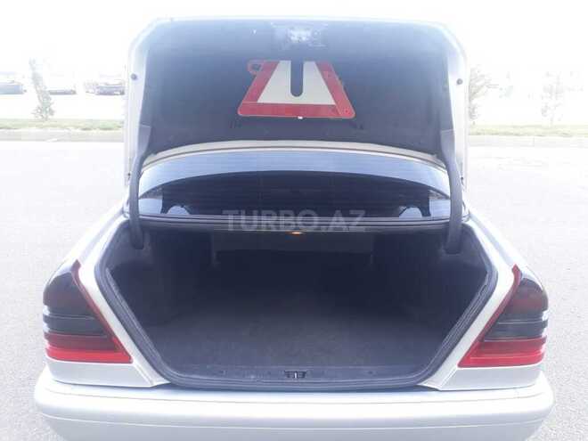 Mercedes C 220 1998, 243,794 km - 2.2 l - Sumqayıt