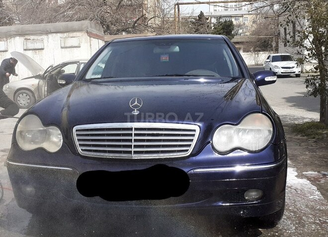 Mercedes C 200 2000, 370,700 km - 2.0 l - Bakı