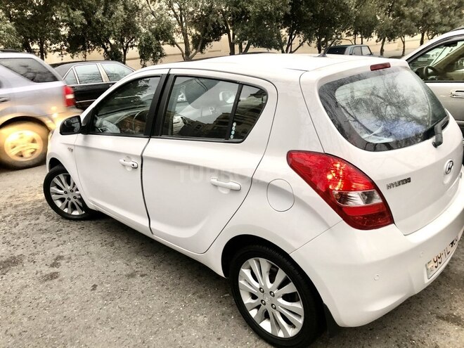 Hyundai i20 2009, 65,000 km - 1.6 l - Bakı