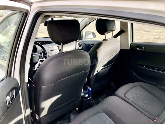 Hyundai i20 2009, 65,000 km - 1.6 l - Bakı